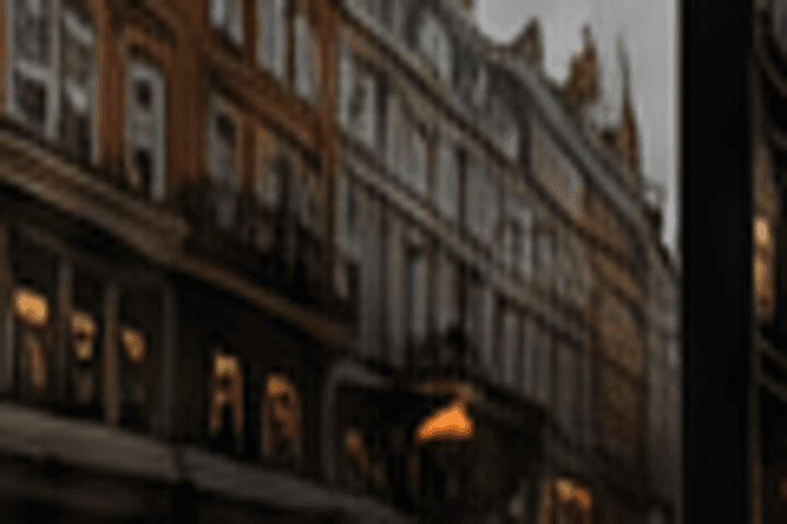 Knightsbridge London street